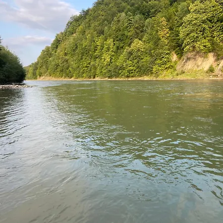 Yaremchuk אכסניה Tyudov